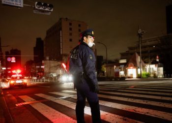 Terremoto na costa de Fukushima deixa dois mortos