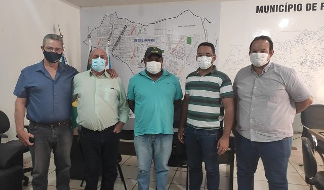 Gabinete recebe visita do Diretor Regional da Agraer