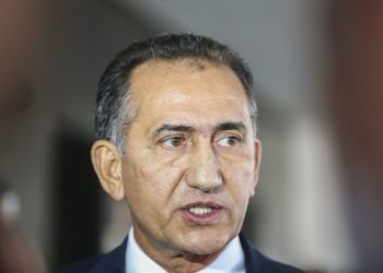 Helicóptero com governador e senador do Amapá faz pouso forçado