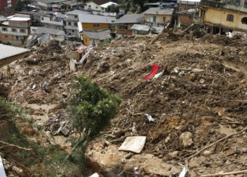 Presidente prorroga convênios e contratos de repasse com Petrópolis