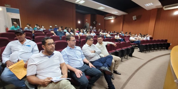 A PREFEITURA DE CAMAPUA REALIZOU PLENARIA PARA DISCUTIR SAUDE MENTAL