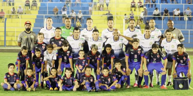 Costa Rica vence Aquidauanense por 2 a 1 na estreia do novo técnico