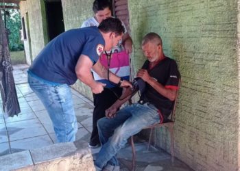 A Administração Municipal por meio da Secretaria de Saúde tem realizado visitas domiciliares a muitas famílias em Camapuã.