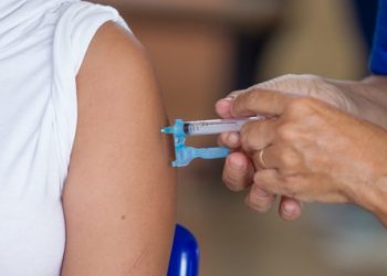 SELETA APLICA VACINA CONTRA COVID-19 E INFLUENZA NESTE DOMINGO