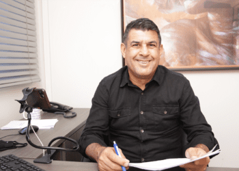 Beto Avelar solicita limpeza de bocas de lobo e bueiros em sete bairros da Capital