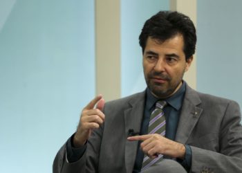 Bento Albuquerque deixa Minas e Energia e Sachsida é o novo ministro