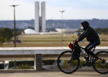 Onda de frio avança para o Sudeste e Centro-Oeste, com quedas de 5ºC