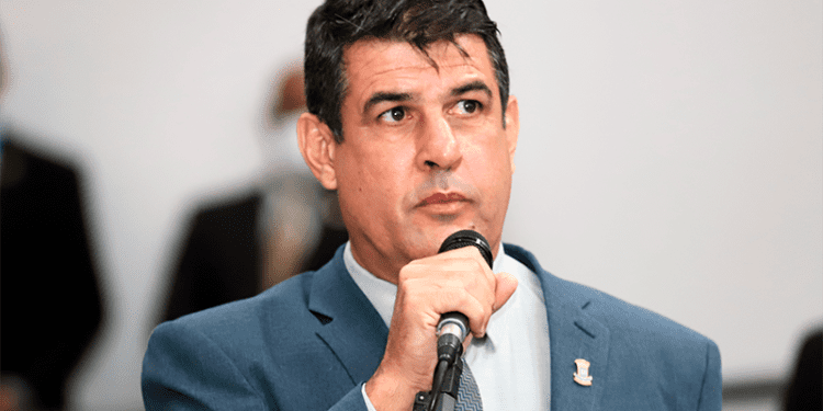 Beto Avelar ressalta luta pelos Direitos do Paciente e reparação por erro médico