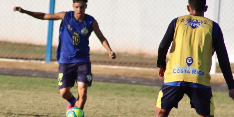 Costa Rica recebe em casa líder Brasiliense de olho na classificação para 2ª fase da Série D