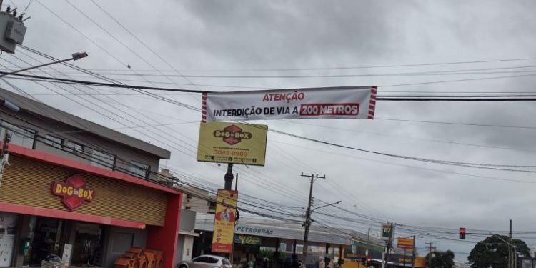 OBRAS SEGUEM NA RUI BARBOSA; CONFIRA AS INTERDIÇÕES