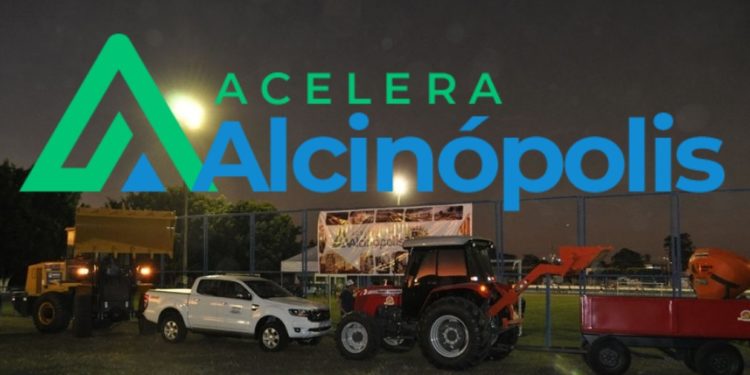 Prefeito Dalmy Crisóstomo realiza entrega de maquinários, implementos agrícolas, caminhonete e pista de malha