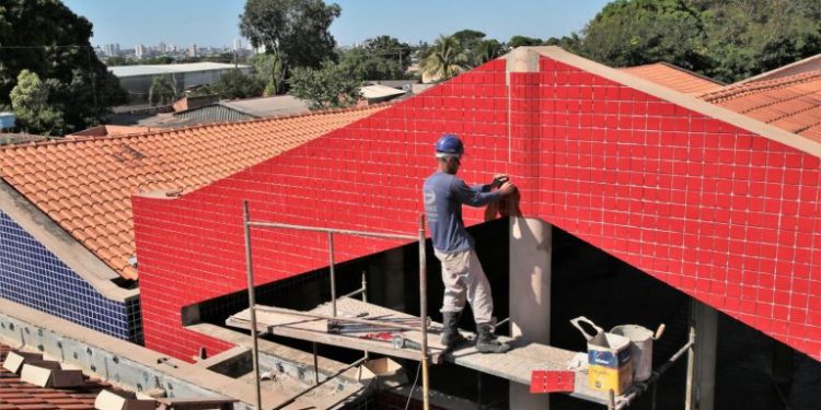 PREFEITURA LANÇA LICITAÇÃO PARA CONCLUIR OBRAS DA EMEI SÃO CONRADO E PLANEJA TERMINAR OUTRAS 6 ESCOLAS