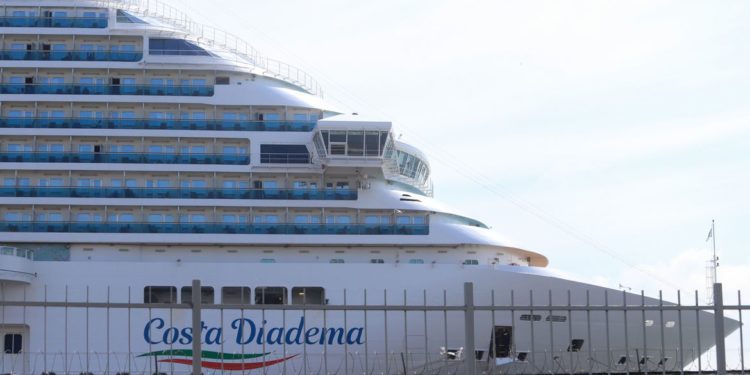 Anvisa flexibiliza regras de embarque em navios de cruzeiro