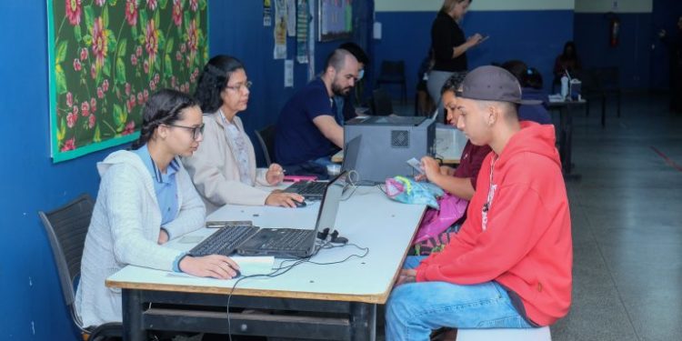 CAMPO GRANDE TEM SALDO POSITIVO DE 11.433 NOVOS POSTOS DE TRABALHO NO ACUMULADO DO ANO