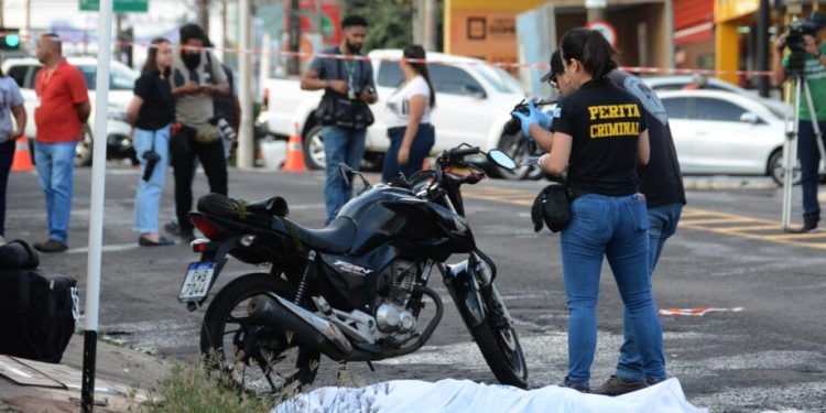 Idoso morre atropelado ao atravessar a Avenida Ceará