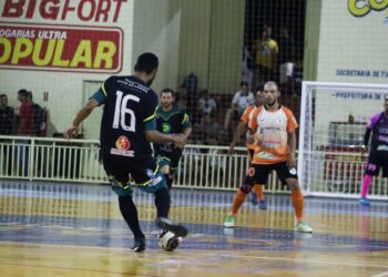 Bons jogos e muitos gols marcam início da Copa Verão de Futsal de Costa Rica