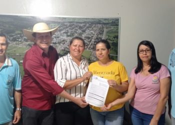 Prefeito Dalmy Crisóstomo Assina Convênio de repasse de R$100.000,00 para APAE Alcinópolis