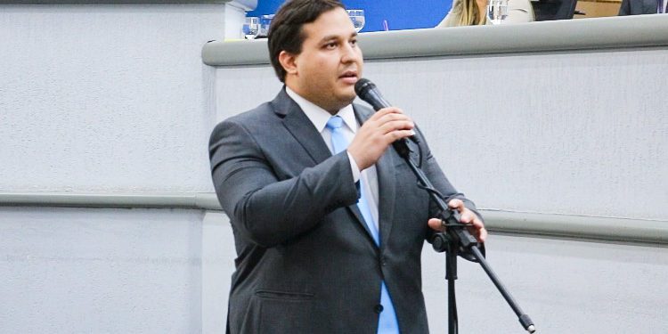 William Maksoud encaminha melhorias para 18 bairros em Campo Grande