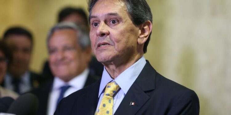 TSE cobra devolução de verba paga a Roberto Jefferson pelo PTB