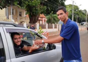 FAC REALIZA A 7ª EDIÇÃO DO DRIVE-THRU DA RECICLAGEM