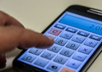 Famílias e empresas pagaram juros mais altos em 2022, diz BC