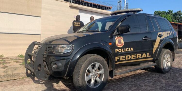 Polícia Federal investiga fraudes na obtenção de registro de armas