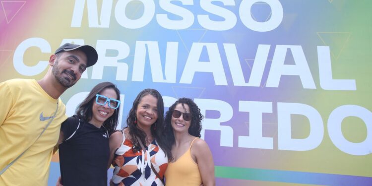 Carnaval de Brasília: foliões buscam alegria, segurança e diversidade