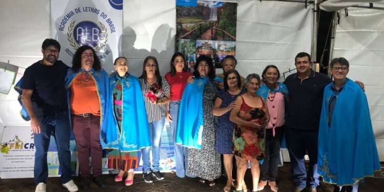 Sucesso de público, 2ª Feira para todos encanta com show de mágica e homenagem às mulheres