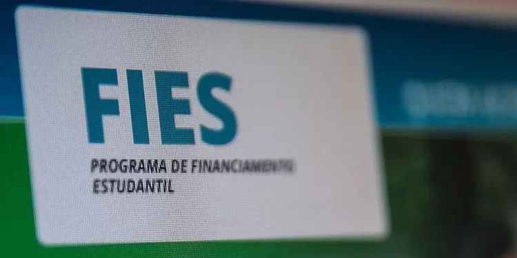 PF e CGU investigam 20 faculdades por suposta fraude por receber recursos do Fies