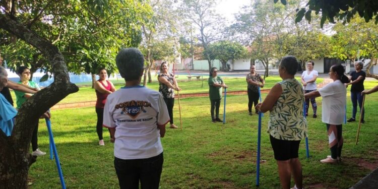 Atividades físicas ao ar livre e palestras marcam a semana nas Unidades de Saúde de Costa Rica