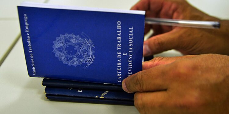 Desocupação cresce em 16 unidades da Federação no primeiro trimestre