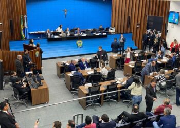 Redação final de proposta sobre concurso público está na pauta desta quinta-feira