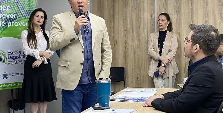 Presidente da ALEMS traz reflexão aos servidores no primeiro módulo de capacitação