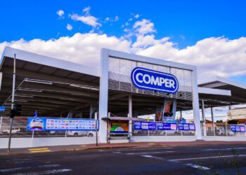 Comper e Fort Atacadista abrem 110 vagas de emprego que não exigem experiência