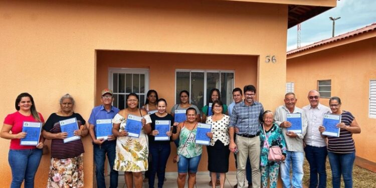 Costa Rica 43 anos: Prefeitura entrega 12 casas completamente reformadas no Jardim dos Pássaros