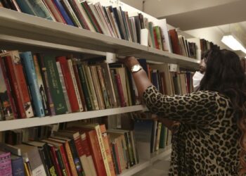 Plano Nacional do Livro e Leitura quer ampliar número de bibliotecas