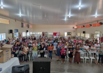 Mães de três programas sociais de Costa Rica são homenageadas