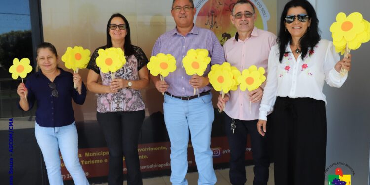 Vereadores iniciam, simbolicamente, a campanha Maio Laranja