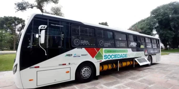 Gerson Claro propõe programa para uso de GNV no transporte coletivo