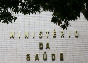 Saúde anuncia compra de insulina em meio à risco de desabastecimento