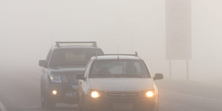 Neblina exige mais atenção dos motoristas, alerta CCR MSVia