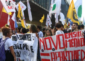 MEC: consulta sobre Novo Ensino Médio recebeu 150 mil respostas