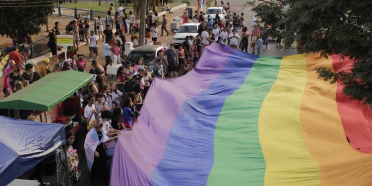 20ª Parada LGBTQIA+ fortalece a cidadania e o pioneirismo de MS nas políticas públicas
