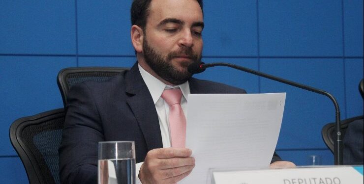 ALEMS entrega Comenda Amigo da Primeira Infância na noite de quarta-feira