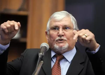 Zeca solicita reabertura do escritório da Administração Hidroviária do Paraguai em Corumbá