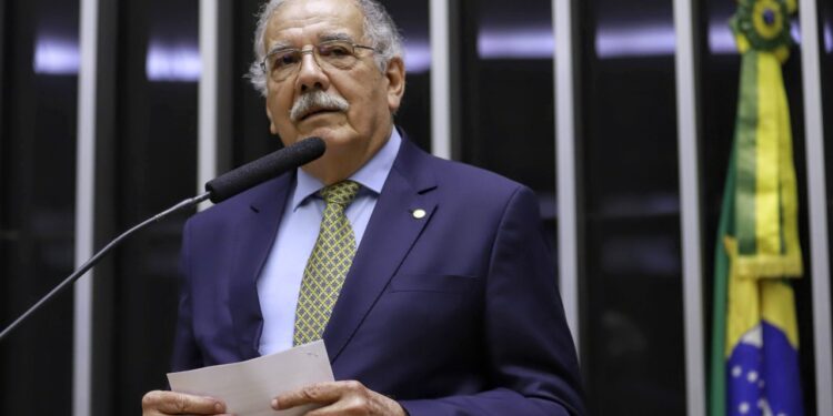 Deputado federal Dr. Luiz Ovando aborda a valorização do Clínico Geral no Cointa