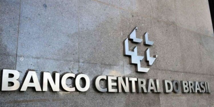 Ata do Copom: O que o Banco Central precisa para intensificar cortes da Selic para 0,75 pp?