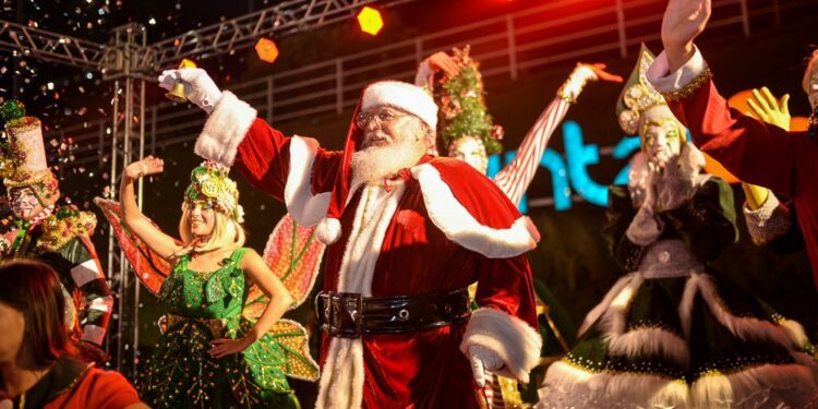 Primeiro Papai Noel da cidade chega na dia 3 de novembro