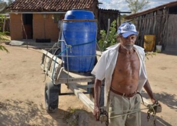 6 a cada 10 moradias rurais no país não dispõem de acesso a rede de água tratada no Brasil