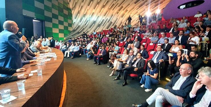 Em evento, presidente da ALEMS cobra solução para BR-163 e duplicação da BR-060